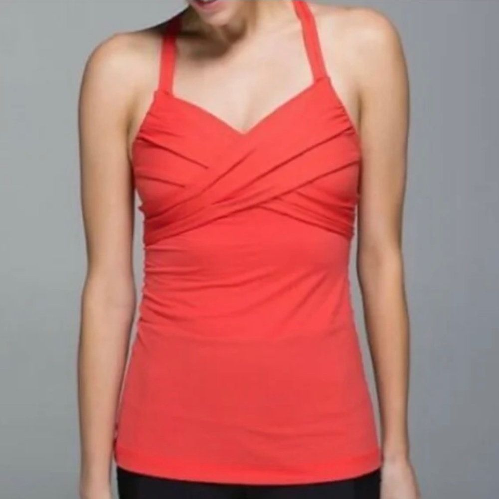 Lululemon Coral top